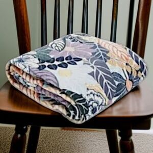 Vera Bradley Fleece Throw Blanket Palm Floral 80x50 NEW Mod Flowers Tropical